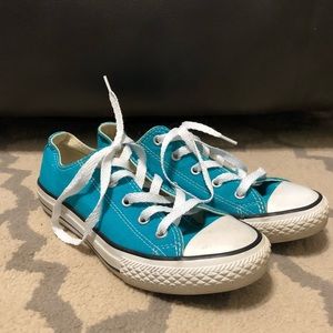 Converse “Chucks” Youth Shoes Size Youth 2